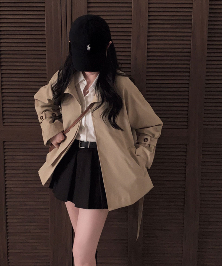 스튜디오 백버튼 하이넥 숏 트렌치 코트 자켓 진베이지