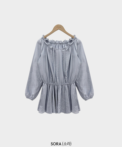 ブラウスミニワンピース