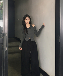 ストライプホルターネックレイヤードトップス CHARCOAL