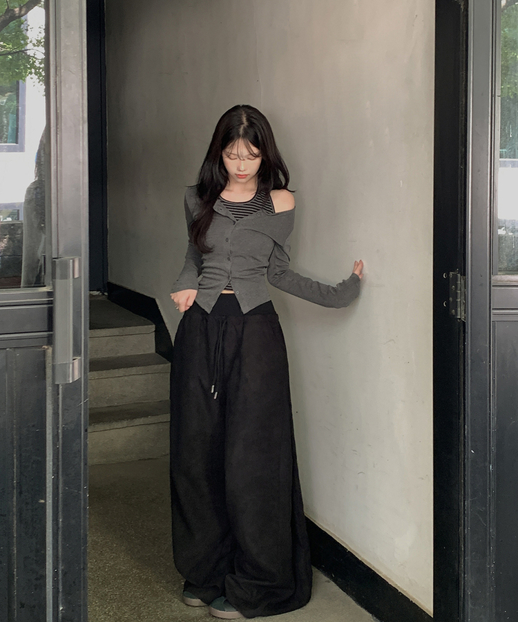 ストライプホルターネックレイヤードトップス CHARCOAL