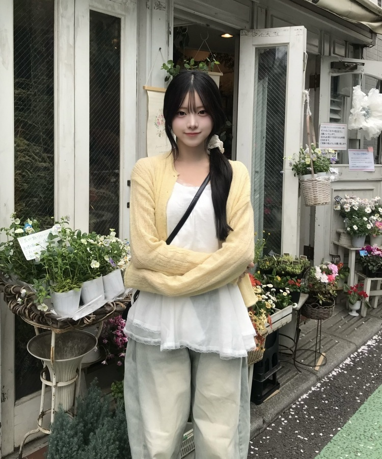 레이스 프릴 캐미솔 아이보리