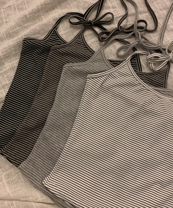 ボーダーホルターネックキャミソール