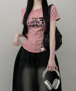 ビンテージレタリングセミクロップ半袖Tシャツ PINK