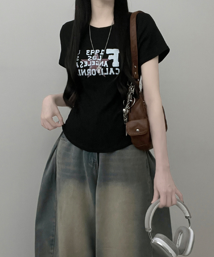 ビンテージレタリングセミクロップ半袖Tシャツ BLACK