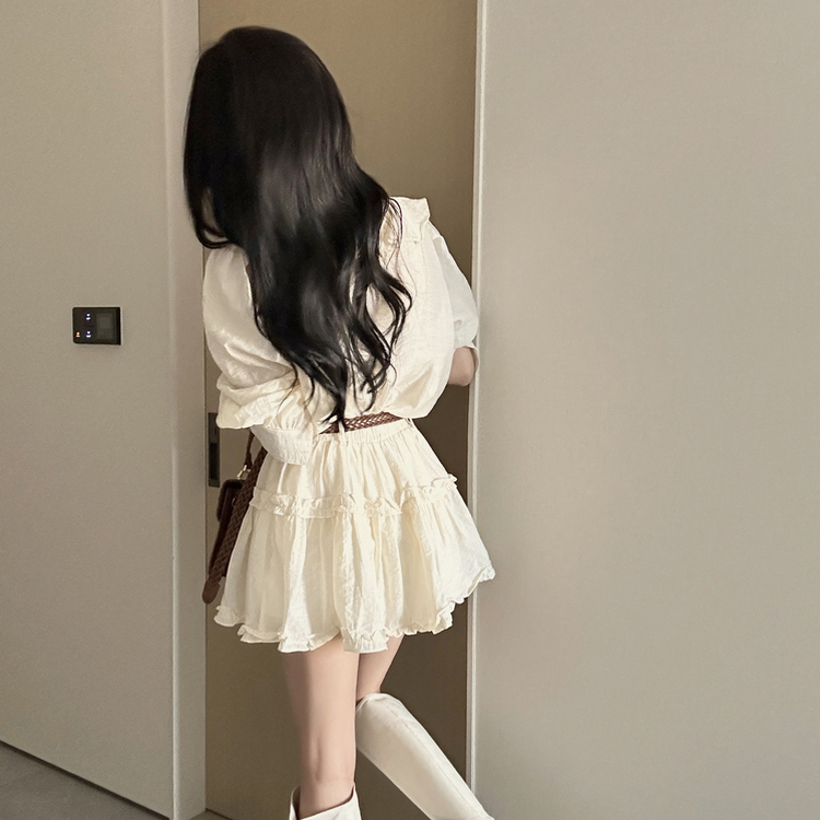 【SET】【ベルト付き】フリルブラウス＋ミニスカート IVORY