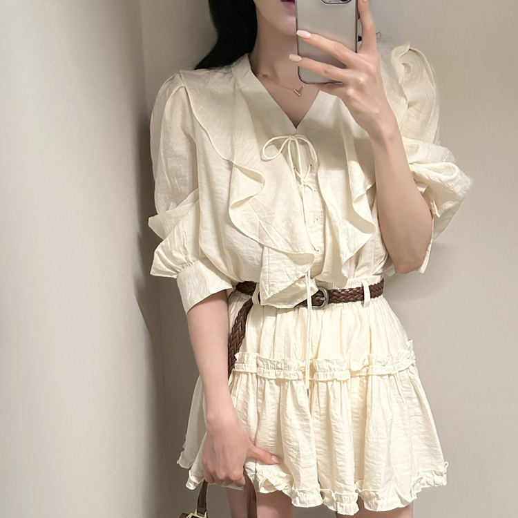 【SET】【ベルト付き】フリルブラウス＋ミニスカート IVORY