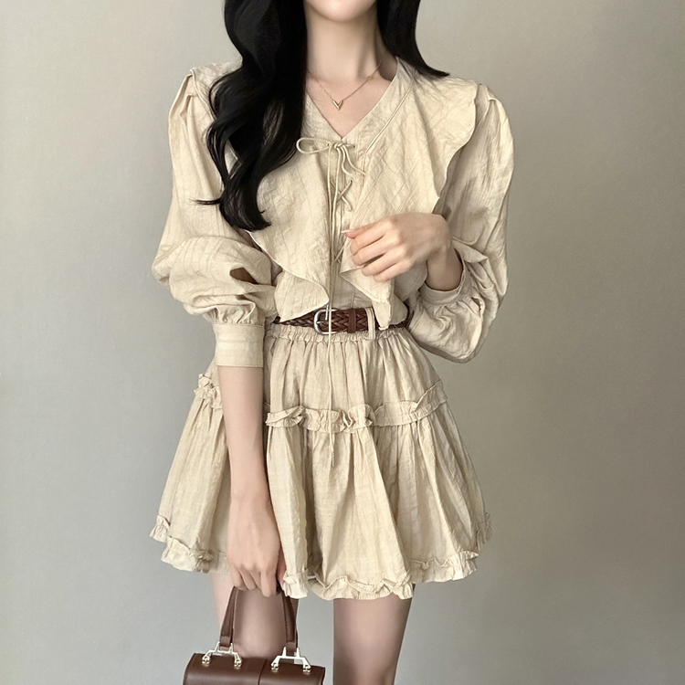 【SET】【ベルト付き】フリルブラウス＋ミニスカート BEIGE