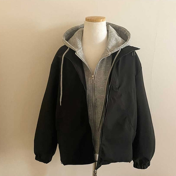 フード付きミリタリージャケット