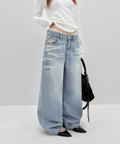 ウォッシングワイドデニムパンツ LIGHT BLUE