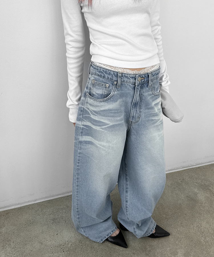 ウォッシングワイドデニムパンツ LIGHT BLUE