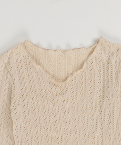 パンチングスリムフィットTシャツ