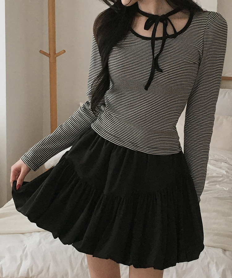 パンプキンシアリングスカート BLACK