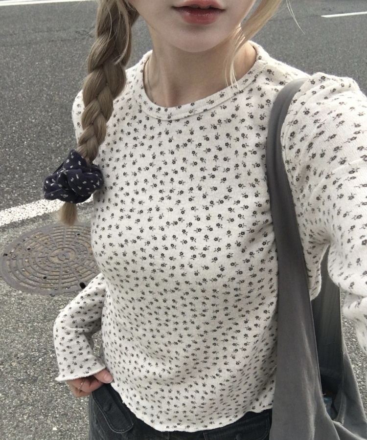 ミニフラワーフィットトップス BEIGE