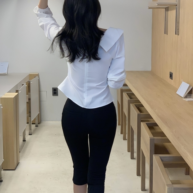 スリム5分丈レギンスパンツ BLACK