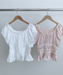 フリルオフショルダーボタンパフブラウス