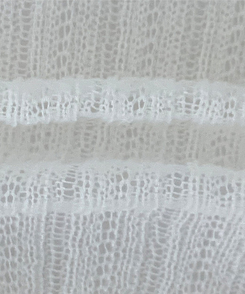 Vネックシアー長袖カーディガン