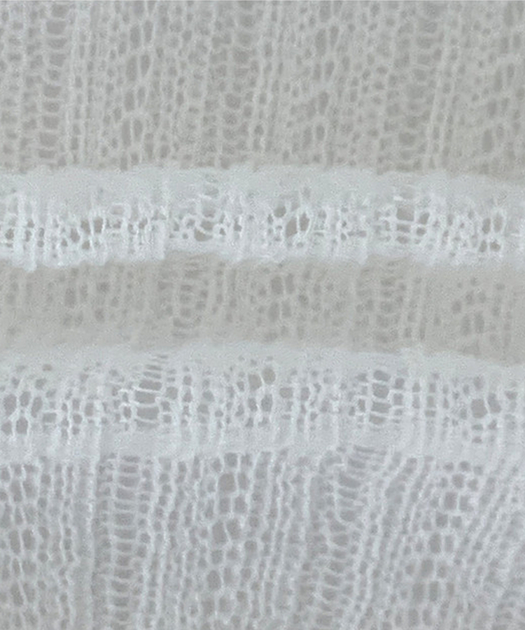 Vネックシアー長袖カーディガン