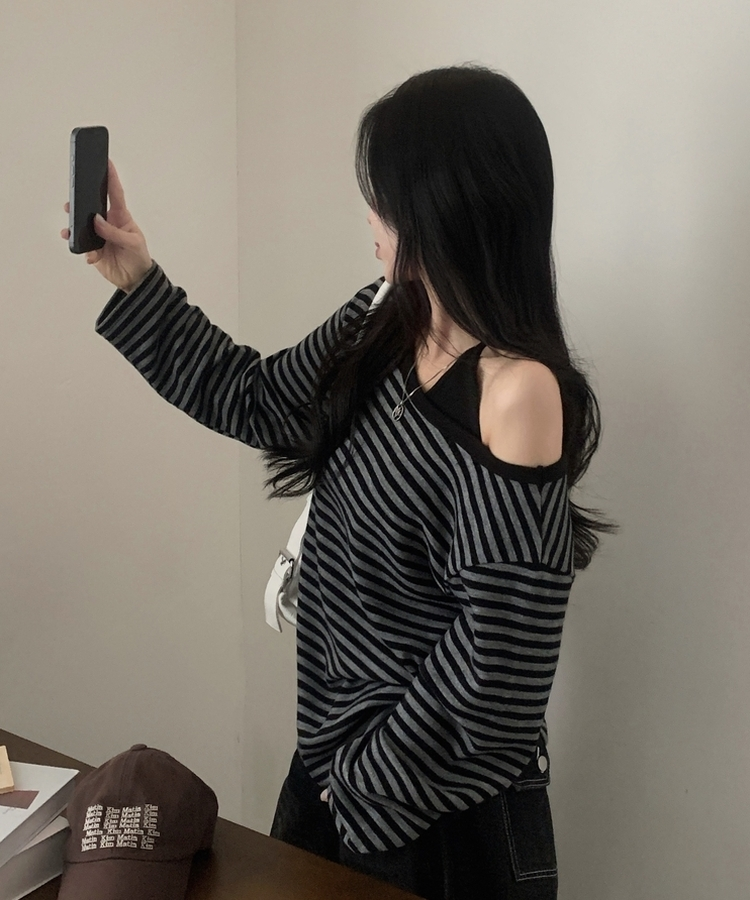 스트라이프 원오프 긴팔티셔츠 맨투맨 4color 블랙