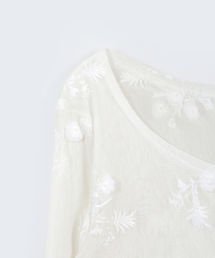 シースルーフラワー長袖Tシャツ