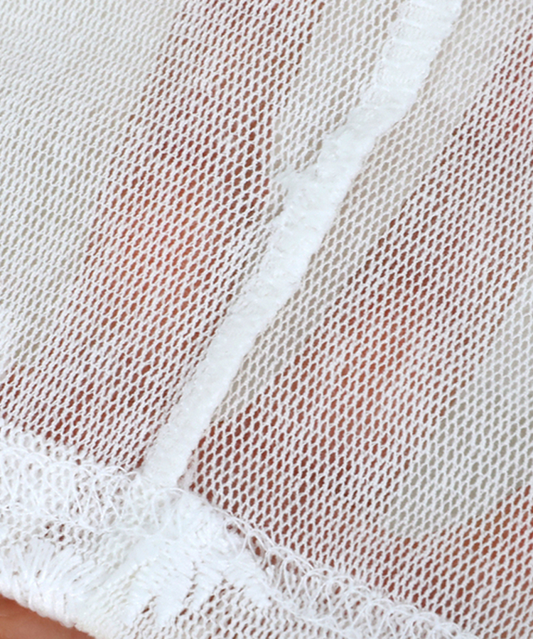 シースルーフラワー長袖Tシャツ