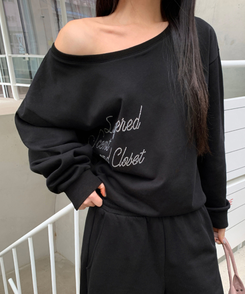 【SET】オフショルダートップス＋トレーニングパンツ BLACK