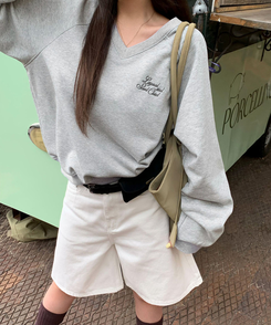 Vネックトレーナー GREY