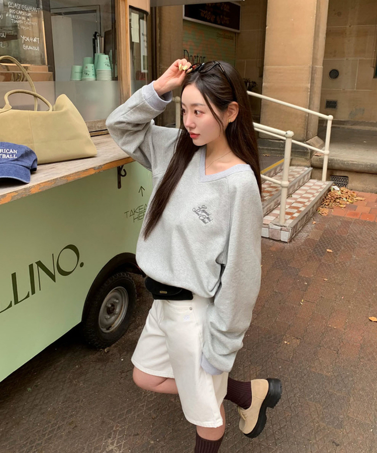 Vネックトレーナー GREY