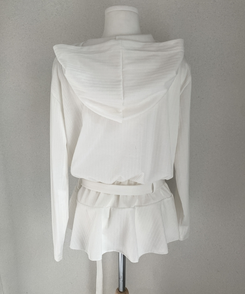 フードベルト長袖ワンピース