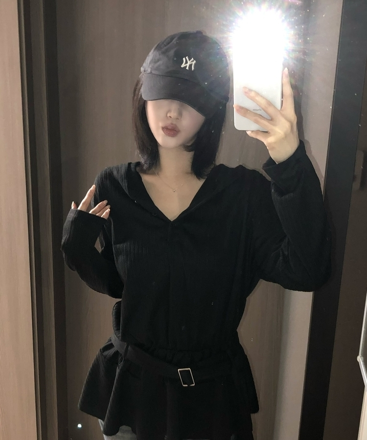 フードベルト長袖ワンピース BLACK