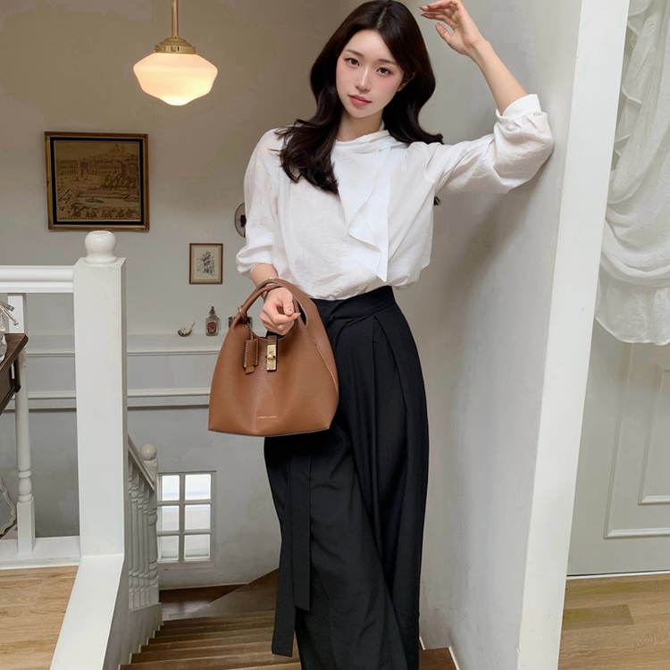 タイ付きワイドピンテックロングスラックス BLACK