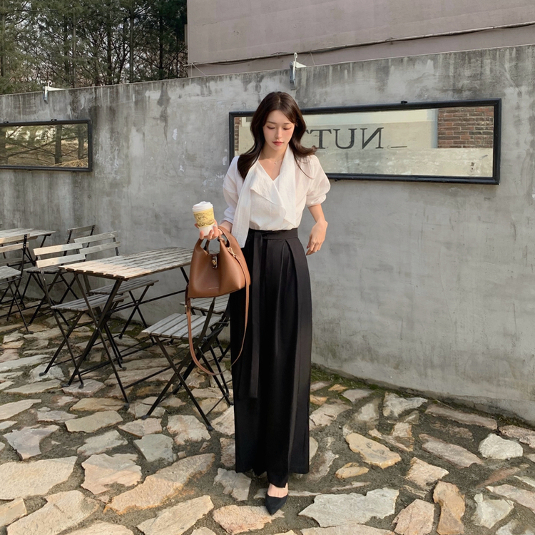 タイ付きワイドピンテックロングスラックス BLACK