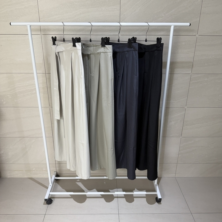 タイ付きワイドピンテックロングスラックス