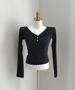 ボーダーボタンVネック長袖Tシャツ