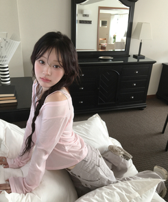 レイヤードVネックトップス PINK