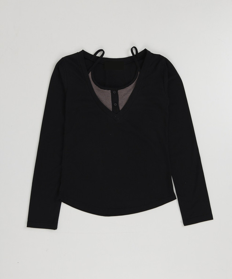 レイヤードVネックトップス