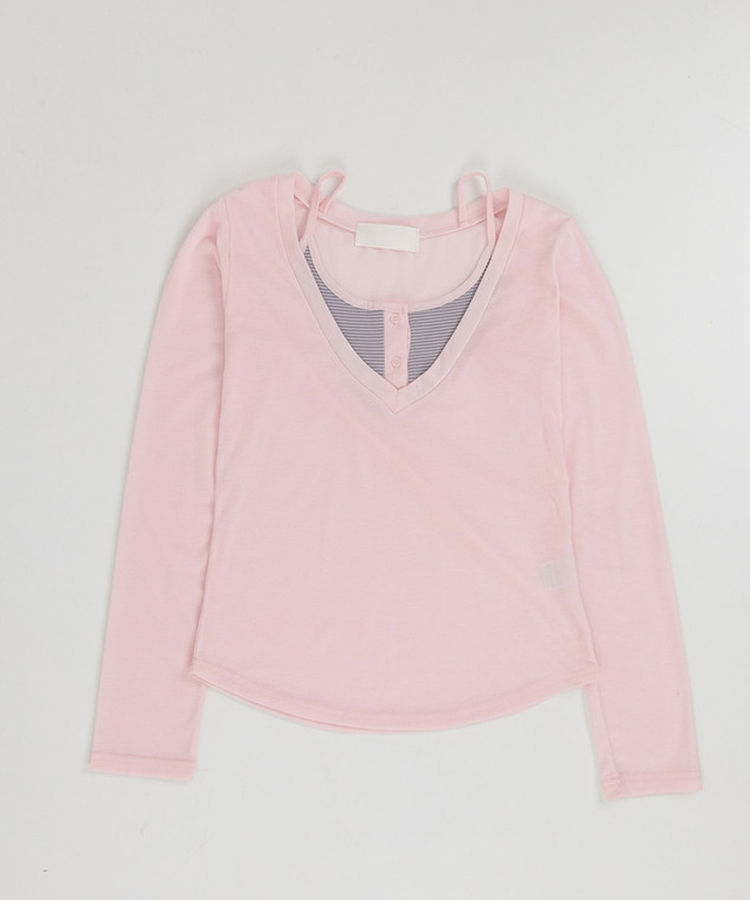 レイヤードVネックトップス