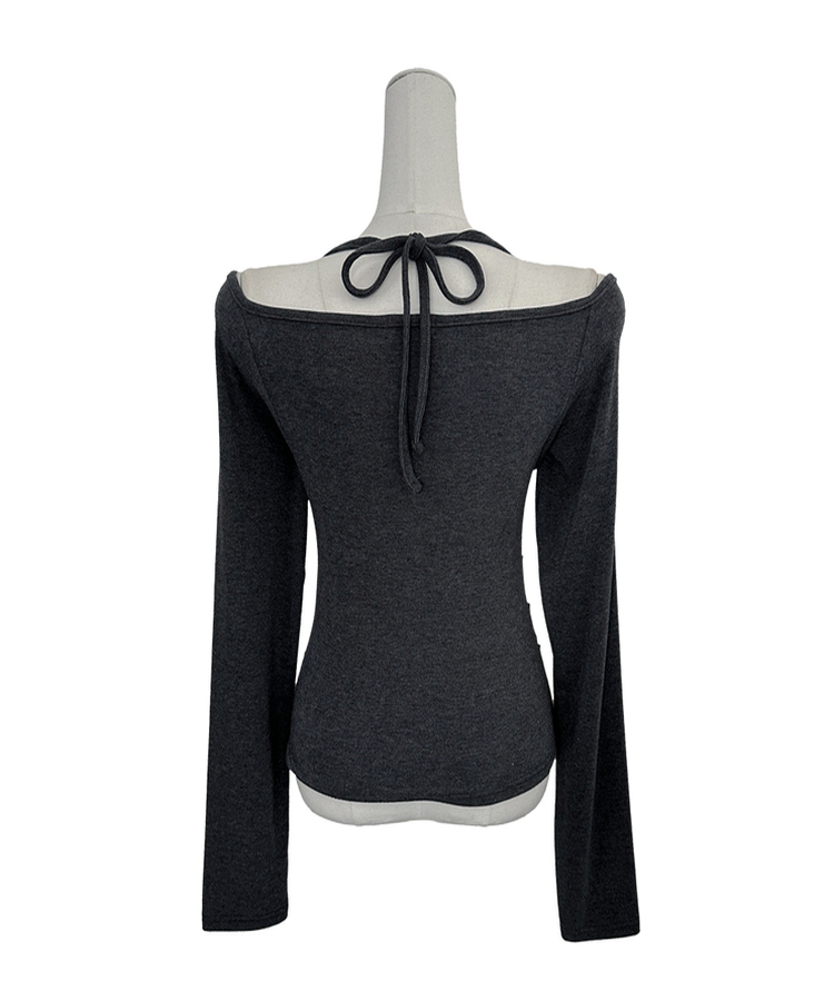 ストラップオフショルダー