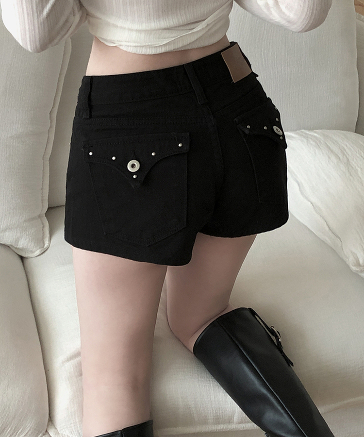 スタッズポケットコットンショートパンツ BLACK