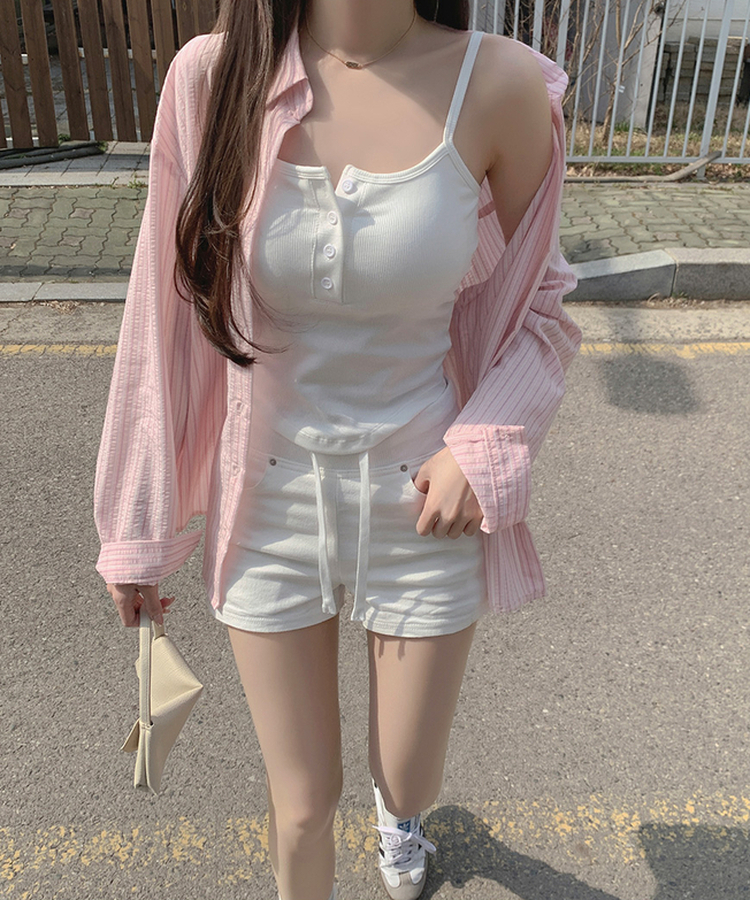 【カップ付き】ボタンストラップキャミソール WHITE