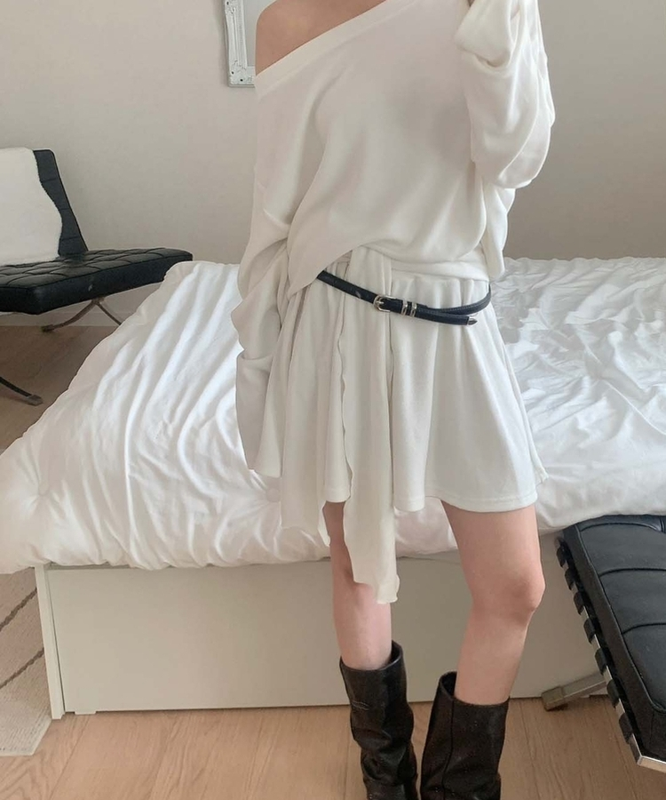 バックルレザースリムベルト BLACK