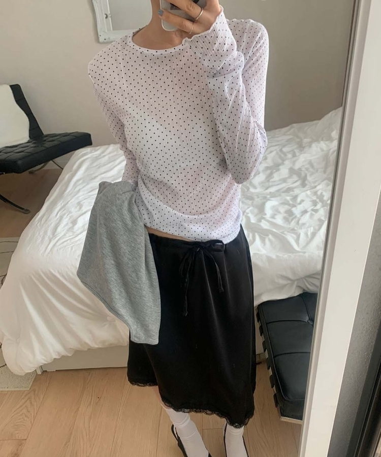 レイヤードットトップス＋無地半袖Tシャツ MELANGE