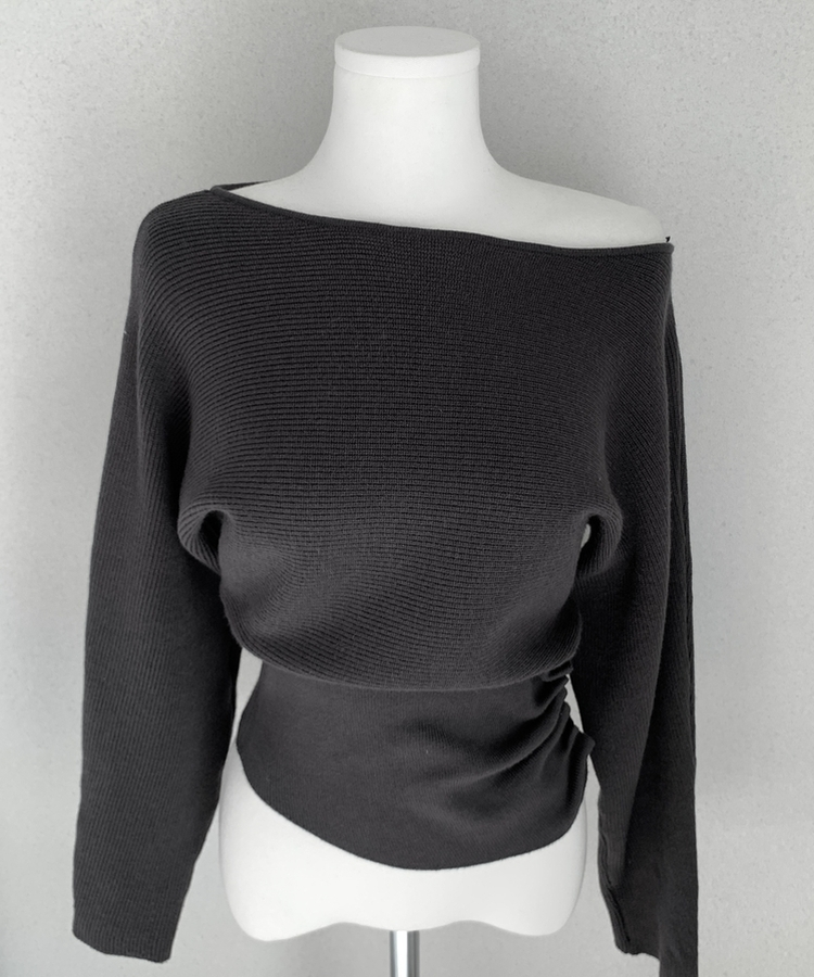 ワンショルダースリムニット