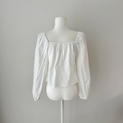 オフショルフリル長袖ブラウス