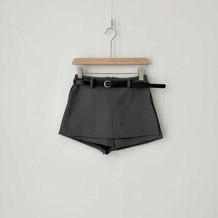 【ベルト付き】スリムミニスカートパンツ