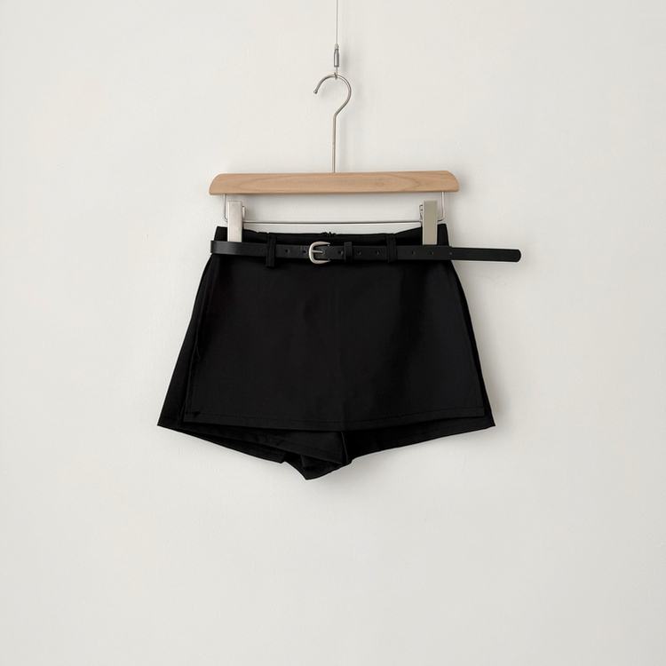 【ベルト付き】スリムミニスカートパンツ