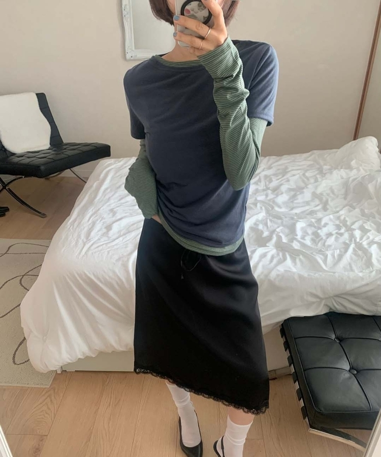 サテンレースミディスカート BLACK