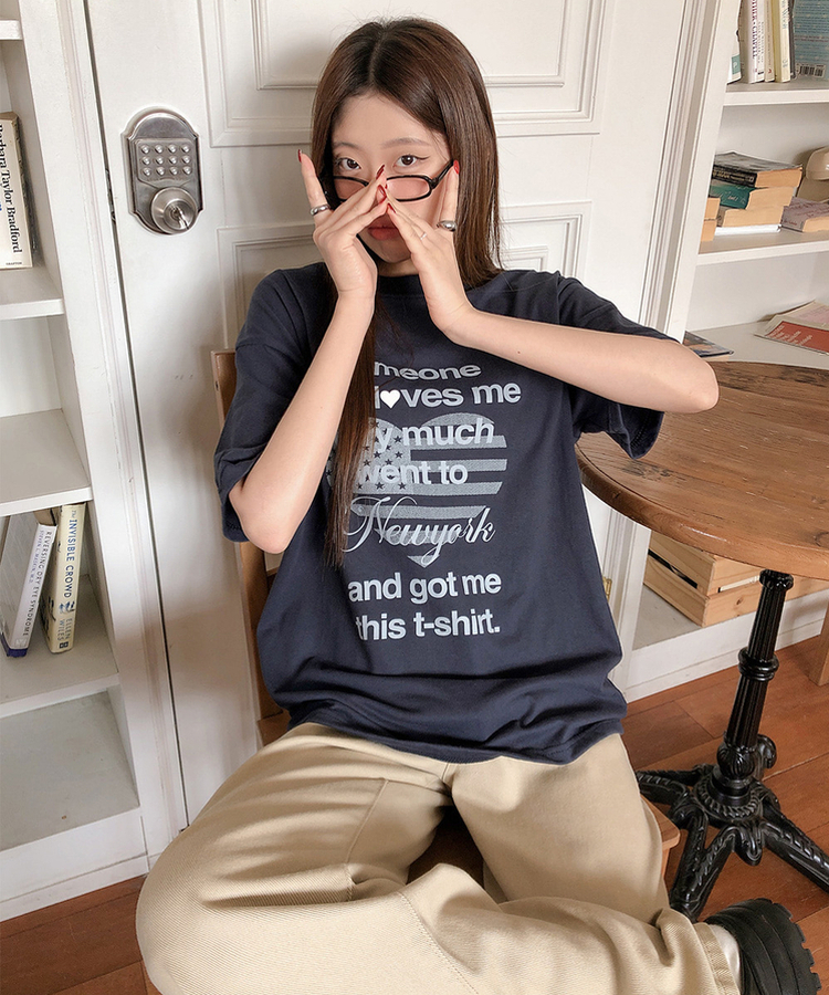 ハートレタリングプリント半袖Tシャツ NAVY