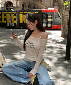 オフショルダーシースルーTシャツ IVORY