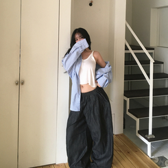 フレアクロップドキャミソール IVORY