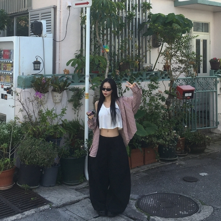 フレアクロップドキャミソール IVORY